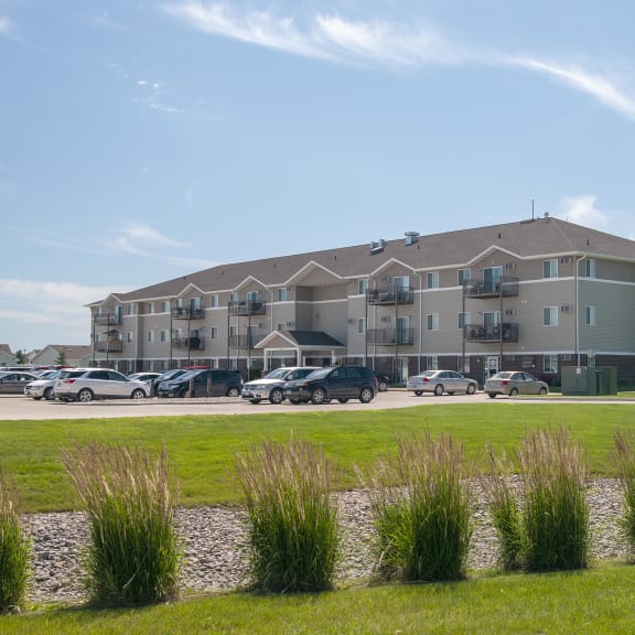 Ashland Apartment Homes Apartments in Grand Forks, ND